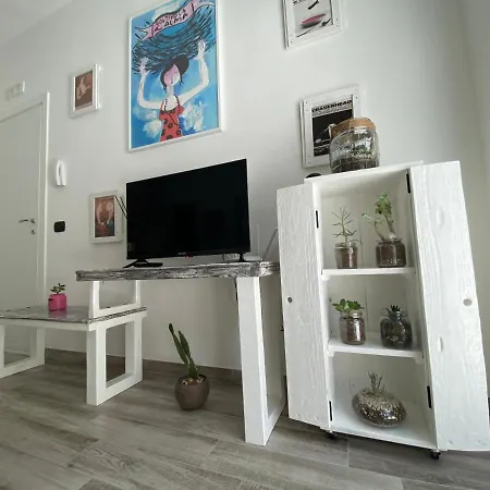 La Casa Di Nina Oda ve Kahvaltı 4*